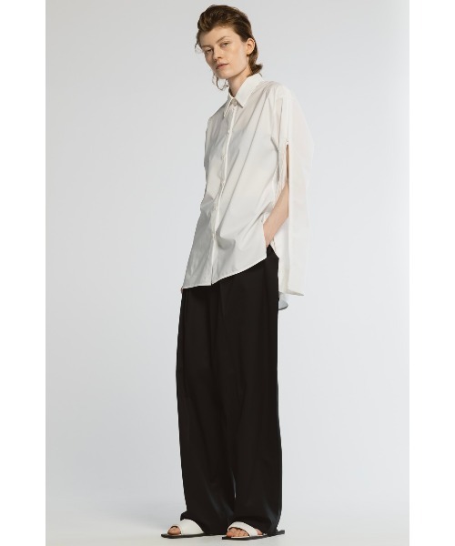 CINOH（チノ）の「SUPIMA C/PE/PU ZIP SLEEVE SHIRT（シャツ/ブラウス・レディース・ホワイト/ブラック/グレー・36/38）」の16枚目の写真