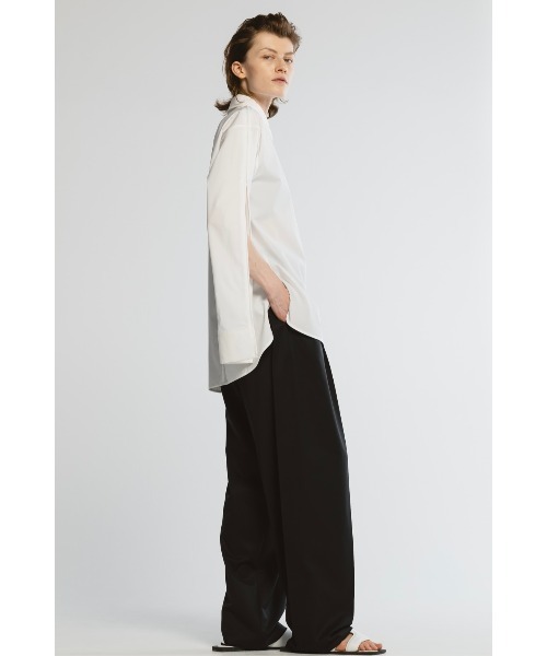 CINOH（チノ）の「SUPIMA C/PE/PU ZIP SLEEVE SHIRT（シャツ/ブラウス・レディース・ホワイト/ブラック/グレー・36/38）」の18枚目の写真