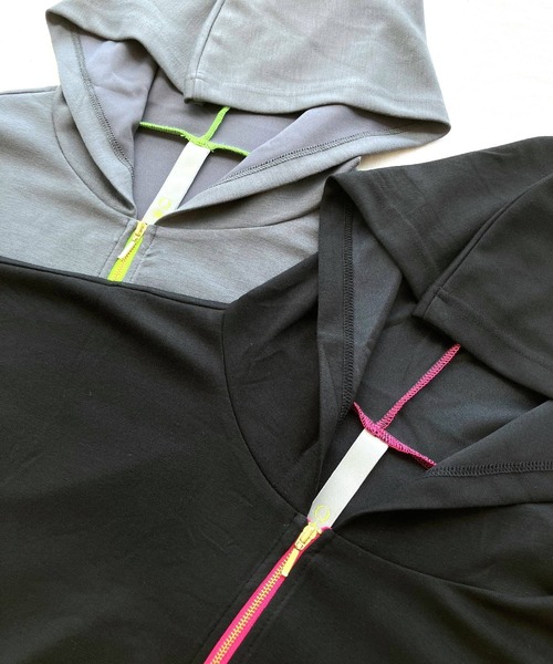 Q（キュー）の「ドッキングドルマンパーカー（パーカー・レディース・ブラック/グレー・MEDIUM）」の6枚目の写真