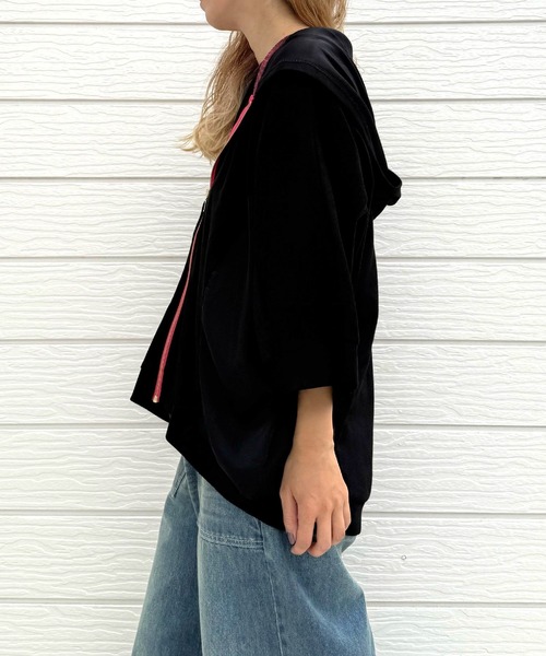 Q（キュー）の「ドッキングドルマンパーカー（パーカー・レディース・ブラック/グレー・MEDIUM）」の14枚目の写真