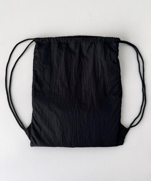 CANAL JEAN(キャナルジーン)の「El mar ナイロンドローコードナップサック(バックパック/リュック・レディース・ブラック・ONE SIZE)」の4枚目の写真