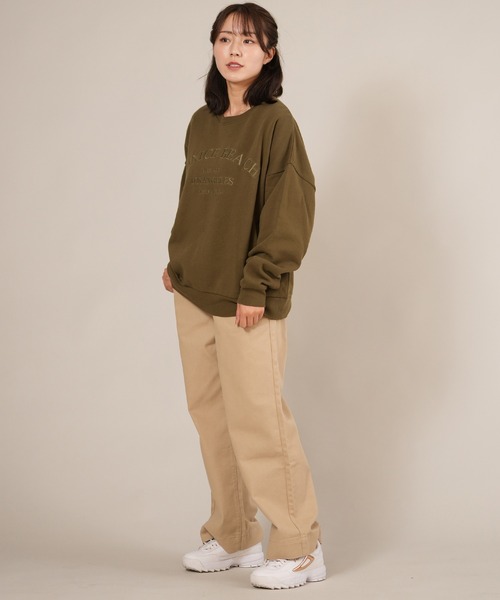 ムラサキスポーツ（ムラサキスポーツ）の「RIKKA FEMME/リッカファム カレッジ刺繍スウェット トレーナー RF25FW06（スウェット・レディース・ライトブルー/カーキ/アイボリー・FREE）」の15枚目の写真