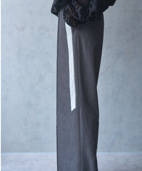 Muel Chic(ミュエルシック)の「Dali soft denim pants ダリソフトデニムパンツ(デニムパンツ・レディース・ブラック/ライトインディゴブルー/ダークインディゴブルー・SMALL/MEDIUM)」の9枚目の写真