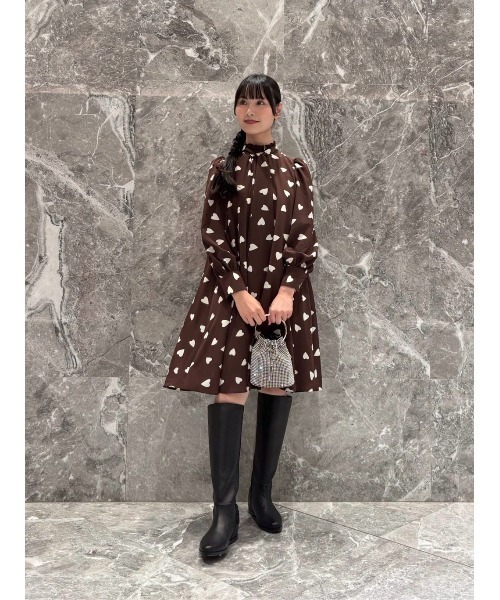 WEB限定【LOULOU WILLOUGHBY】デシンハートプリントフラッパー