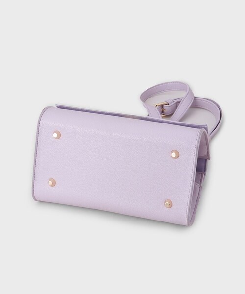 INDIVI（インディヴィ）の「フラップスモールバッグ（ショルダーバッグ・レディース・パープル/ブラック・00）」の9枚目の写真