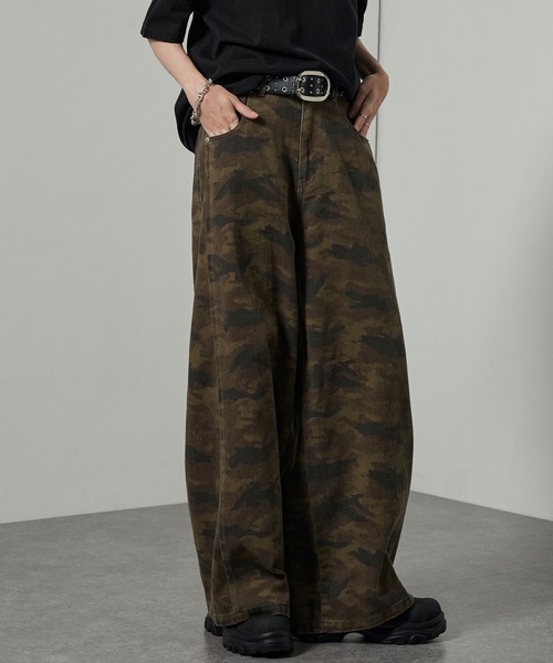 Alfred Alex（アルフレッドアレックス）の「【Alfred Alex】ヴィンテージライクルーズシルエットワイドバレルレッグパンツ カモフラージュ/レオパード（カーゴパンツ・レディース・カーキ/ベージュ/グレー/カーキ系/グレー系・S/M/L）」の6枚目の写真