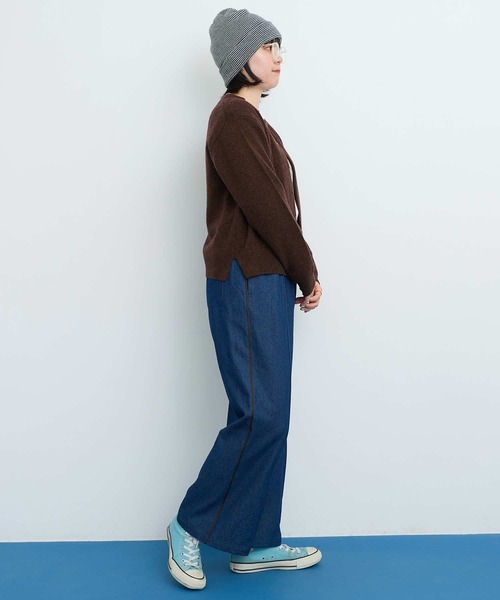 I am I in fact...（アイアムアイインファクト）の「DENIM ラインパンツ（デニムパンツ・レディース・サックスブルー/ネイビー・FREE）」の5枚目の写真