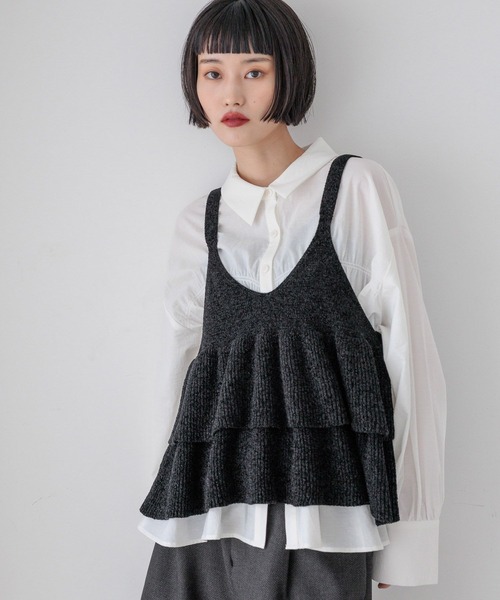 LOWRYS FARM(ローリーズファーム)の「シャーリングシャツLS 580593(シャツ/ブラウス・レディース・ブルー/ブラック/ホワイト・FREE)」の8枚目の写真