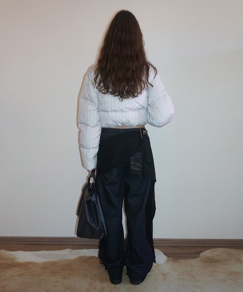 SCULPTOR(スカルプター)の「So Demure Cropped Puffer Down(ダウンジャケット/コート・レディース・アイボリー/ブラック・SMALL/X-SMALL/LARGE/MEDIUM)」の7枚目の写真