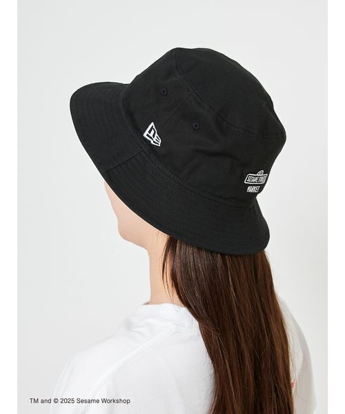 NEW ERA（ニューエラ）の「【SESAME STREET MARKET | NEW ERAR】コラボレーション メッセージ バケットハット（ハット・レディース・ブラック/ベージュ・F）」の15枚目の写真