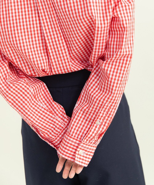 CHILD WOMAN(チャイルドウーマン)の「ギンガムチェック チェーン風刺繍シャツ(シャツ/ブラウス・レディース・レッド・FREE)」の11枚目の写真