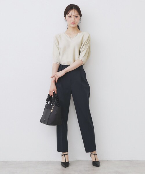 index(インデックス)の「《5色展開》前後2WAY ドルマンスリーブニット【UVケア/抗ピル/洗濯機洗い可】(ニット/セーター・レディース・ナチュラル/ゴールド/ネイビー/パープル/ライトブルー・42/40/38/36)」の12枚目の写真