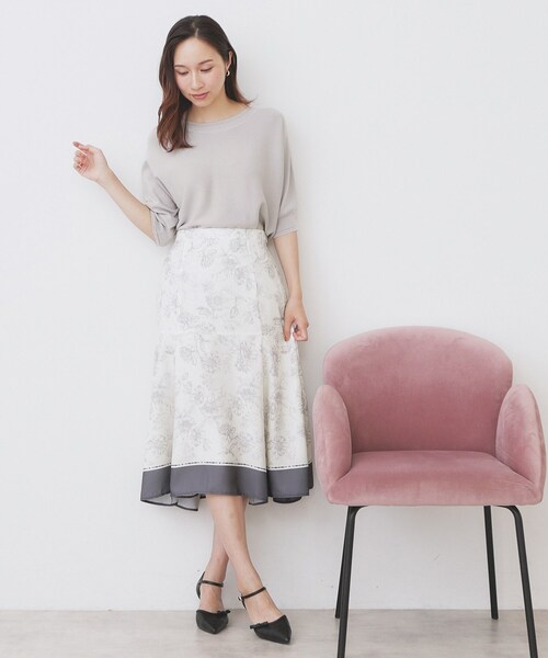 index(インデックス)の「《5色展開》前後2WAY ドルマンスリーブニット【UVケア/抗ピル/洗濯機洗い可】(ニット/セーター・レディース・ナチュラル/ゴールド/ネイビー/パープル/ライトブルー・42/40/38/36)」の19枚目の写真