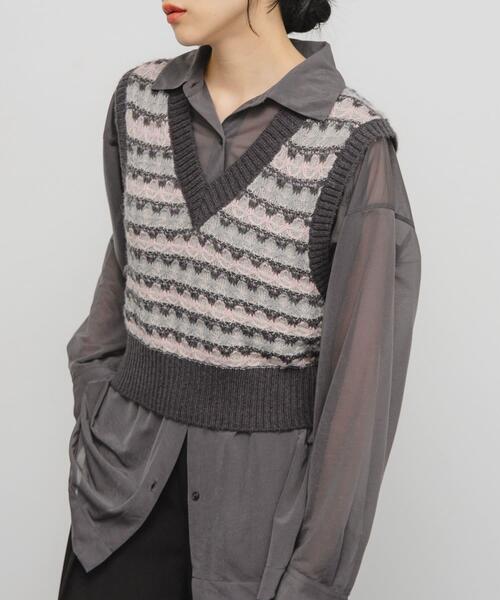 KBF（ケイビーエフ）の「シアージャガードニットベスト（ベスト・レディース・ブルー系その他/ベージュ系その他/グレー系その他・ONE）」の22枚目の写真