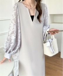 Maison Calme（メゾンカルム）の「【前後2WAY】Vネックぽわん袖スリット入りフラワージャガードロングワンピース　マキシ丈　お呼ばれ　結婚式　パーティー　セレモニー　デート（ワンピース）」