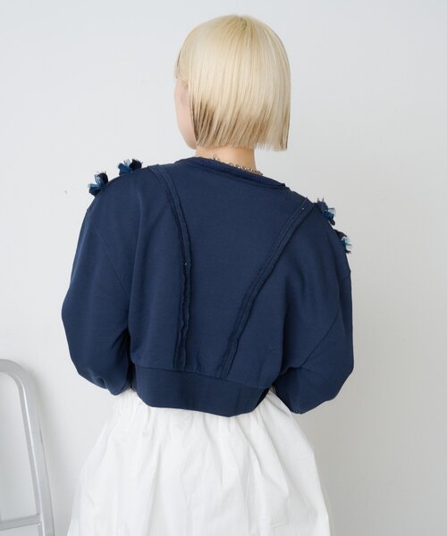 w closet（ダブルクローゼット）の「フリルWジップスウェット（パーカー・レディース・アイボリー/グレー/ネイビー/サックスブルー・FREE）」の8枚目の写真