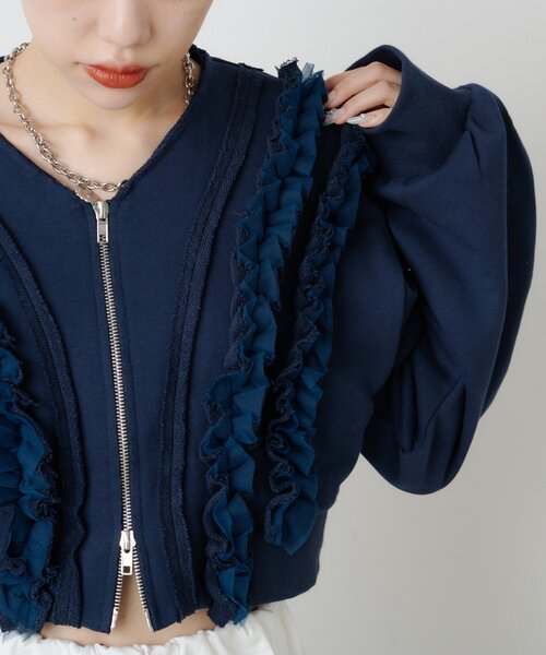 w closet（ダブルクローゼット）の「フリルWジップスウェット（パーカー・レディース・アイボリー/グレー/ネイビー/サックスブルー・FREE）」の12枚目の写真