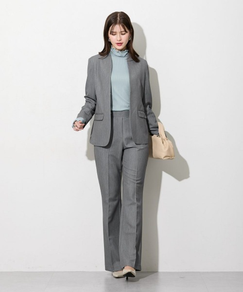 slattgir（スラットジール）の「高身長　細リブハイネックカットソートップス（トールサイズ）（Tシャツ/カットソー・レディース・イエロー/オフホワイト/ネイビー×ホワイト/ブラック/ライトグレー/ホワイト×ブラック/サックスブルー・T3L/T4L/T5L/TM/TL/TLL）」の9枚目の写真