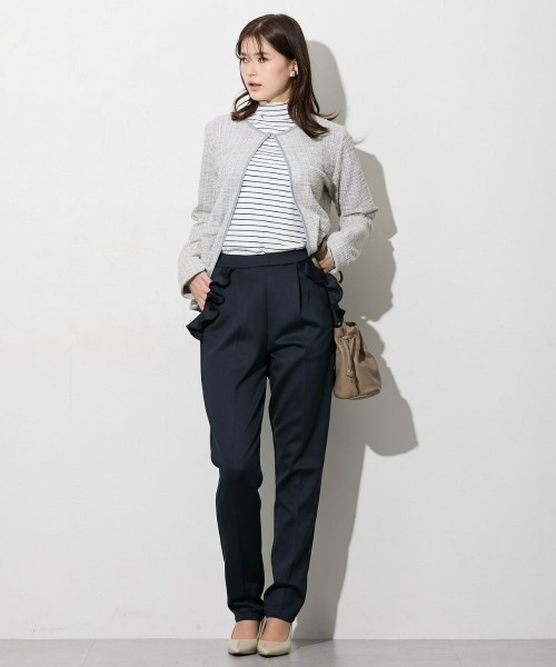 slattgir（スラットジール）の「高身長　細リブハイネックカットソートップス（トールサイズ）（Tシャツ/カットソー・レディース・イエロー/オフホワイト/ネイビー×ホワイト/ブラック/ライトグレー/ホワイト×ブラック/サックスブルー・T3L/T4L/T5L/TM/TL/TLL）」の18枚目の写真