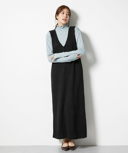 slattgir（スラットジール）の「高身長　細リブハイネックカットソートップス（トールサイズ）（Tシャツ/カットソー・レディース・イエロー/オフホワイト/ネイビー×ホワイト/ブラック/ライトグレー/ホワイト×ブラック/サックスブルー・T3L/T4L/T5L/TM/TL/TLL）」の21枚目の写真