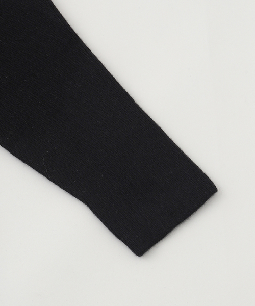 SEEALL(シーオール)の「SEEALL / シーオール DEEP V SWEATER YAK(ニット/セーター・メンズ・ブラック・FREE)」の4枚目の写真
