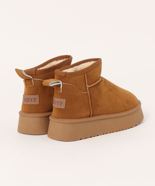 WESTSEA（ウエストシー）の「厚底 裏ファー ショートブーツ（ブーツ・レディース・ブラック/ベージュ/ブラウン・23㎝/23.5㎝/24㎝/24.5㎝）」の18枚目の写真