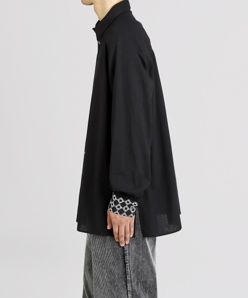 BALLAST ARK（バラストアーク）の「BALLAST ARK / バラストアーク：Embroidered Cuff Shirt：BA12-SH01[AST]（シャツ/ブラウス・メンズ・ブラック/ホワイト・M/L）」の14枚目の写真