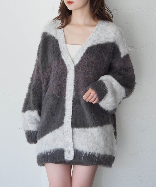 tiptop（ティップトップ）の「異素材MIXVネックカーディガン（カーディガン/ボレロ・レディース・ライトグレー/ブラック/アイボリー・FREE）」の3枚目の写真