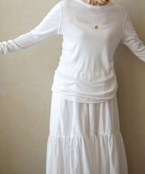 JOURNAL STANDARD LUXE(ジャーナルスタンダード ラックス)の「テレコ クルーネックプルオーバー(Tシャツ/カットソー・レディース・ブラック/ホワイト・FREE)」の1枚目の写真