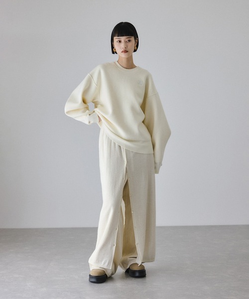 ADAM ET ROPE'(アダムエロペ)の「モヘアミックスUネックワンピースネックポーチセット(ワンピース・レディース・ダークブラウン/ホワイト・FREE)」の20枚目の写真
