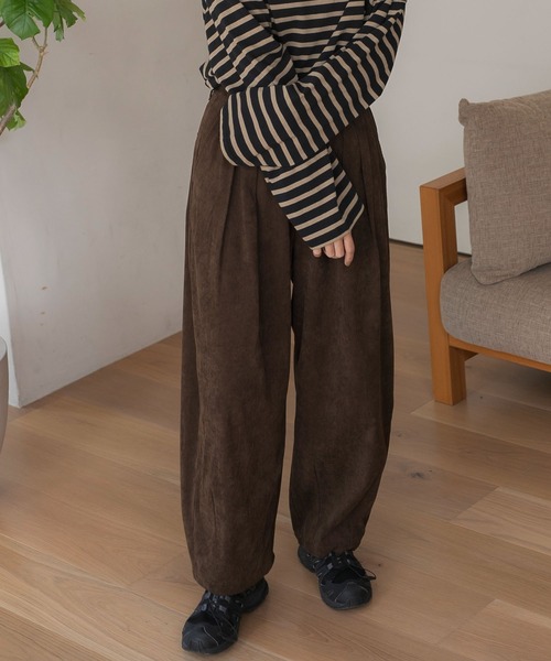 THE CRAFT CREW PRODUCTS(ザクラフトクループロダクツ)の「コーデュロイ 2タック ストレッチ イージーワイドカーブパンツ / ウォッシャブル・イージーケア・ストレッチ【THE CRAFT CREW PRODUCTS】(その他パンツ・レディース・ブラック/アイボリー/ブラウン/ベージュ/ネイビー・S/M)」の9枚目の写真