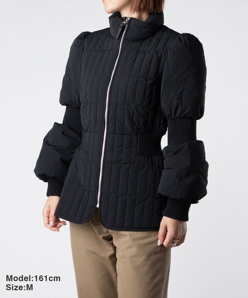 Mackage（マッカージュ）の「Mackage  FELICIA Mixed Media Jacket マッカージュ フェリカ ダウンジャケット（ダウンジャケット/コート・レディース・ブラック・MEDIUM/LARGE）」の3枚目の写真