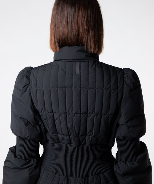 Mackage（マッカージュ）の「Mackage  FELICIA Mixed Media Jacket マッカージュ フェリカ ダウンジャケット（ダウンジャケット/コート・レディース・ブラック・MEDIUM/LARGE）」の8枚目の写真