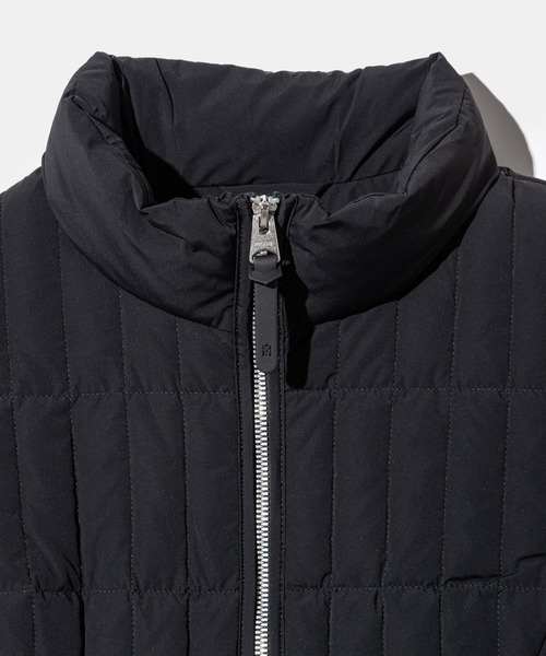 Mackage（マッカージュ）の「Mackage  FELICIA Mixed Media Jacket マッカージュ フェリカ ダウンジャケット（ダウンジャケット/コート・レディース・ブラック・MEDIUM/LARGE）」の11枚目の写真
