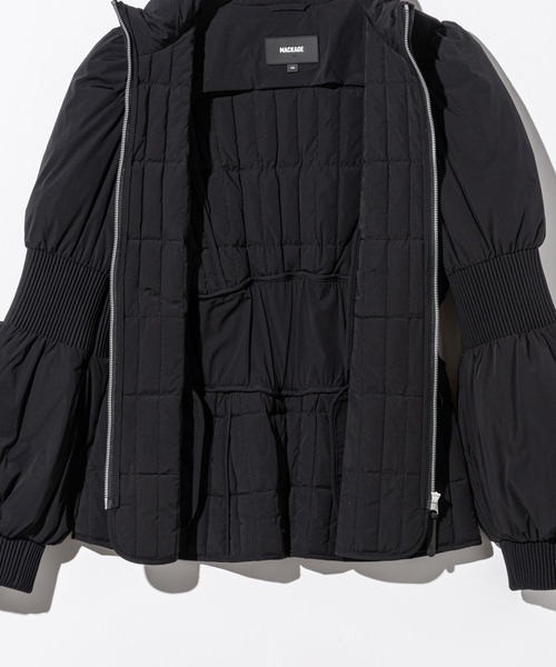 Mackage（マッカージュ）の「Mackage  FELICIA Mixed Media Jacket マッカージュ フェリカ ダウンジャケット（ダウンジャケット/コート・レディース・ブラック・MEDIUM/LARGE）」の16枚目の写真