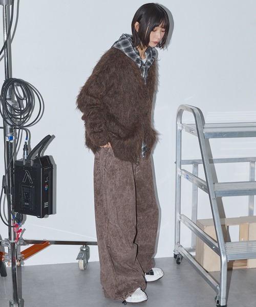 Anchor Smith（アンカー スミス）の「モヘアライクシャギーニットルーズVネックカーディガン（カーディガン/ボレロ・レディース・ブラウン/ライトグレー/ベージュ/ブラック・L/M）」の8枚目の写真