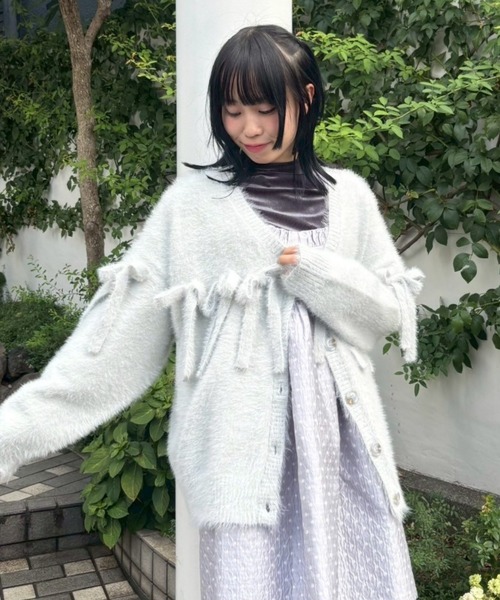 Candy Stripper(キャンディストリッパー)の「SHAGGY RIBBON KNIT カーディガン(カーディガン/ボレロ・レディース・ライトグレー/レッド/ブラック・FREE)」の17枚目の写真