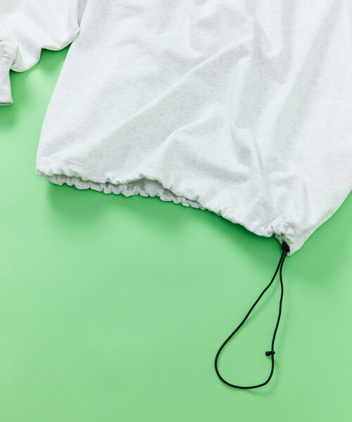 COLEMAN（コールマン）の「Coleman/コールマン Coleman×Chocomoo×FREAK'S STORE 別注 コールマン チョコムー outdoor expo ドローコード クルーネック スウェット（スウェット・メンズ・ライトグレー/チャコールグレー/ブルー・MEDIUM/LARGE）」の7枚目の写真