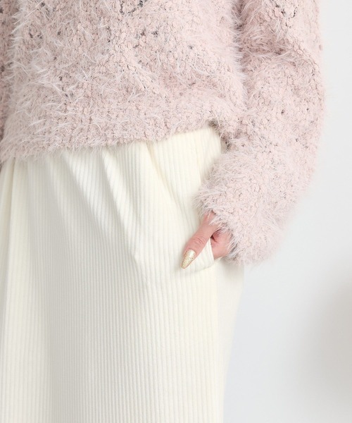 earth music&ecology(アースミュージックアンドエコロジー)の「コーデュロイナロースカート(スカート・レディース・ブラック/アイボリー/ボルドー・S/M)」の9枚目の写真