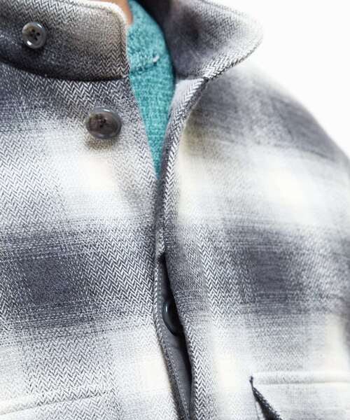 MEN'S MELROSE（メンズメルローズ）の「ウレタンボンディングクルーザージャケット | 防風（ブルゾン・メンズ・ネイビー/グレー・2/3/4）」の9枚目の写真