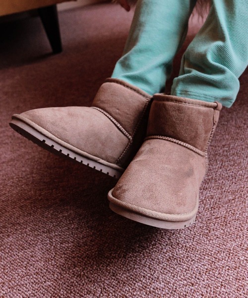 FRUIT OF THE LOOM（フルーツオブザルーム）の「【Fruit Of The Loom】別注ボアブーツ[17cm-21cm](KIDS)（ブーツ・キッズ・ブラウン/ブラック/その他1・19.0cm/21.0cm/17.0cm/20.0cm/18.0cm）」の4枚目の写真