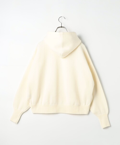 fredy couleur（フレディクルール）の「スウェットライクショートパーカー（ニット/セーター・レディース・オフホワイト/グレー/グレイッシュベージュ・38）」の13枚目の写真