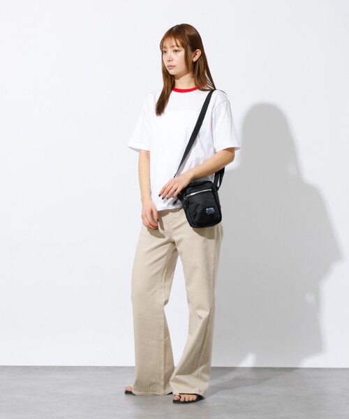Dickies（ディッキーズ）の「【Dickies / ディッキーズ】 PADDED QUICKSHOULDER BAG/ミニショルダーバッグ/ユニセックス【WEB限定】（ショルダーバッグ・メンズ・アイボリー/チャコールグレー/ブラック/カーキ・フリー）」の18枚目の写真