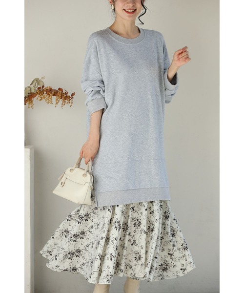 cawaii(カワイイ)の「裾に広がる花柄の重ね着風スウェットロングワンピース(ワンピース・レディース・グレー・FREE)」の14枚目の写真