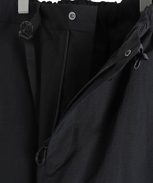 CMF OUTDOOR GARMENT（シーエムエフアウトドアガーメント）の「CMF OUTDOOR GARMENT / シーエムエフ アウトドア ガーメント：HIDDEN CARGO PANTS：CMF2501-P05C[AST]（カーゴパンツ・メンズ・ベージュ/ブラック・L）」の4枚目の写真