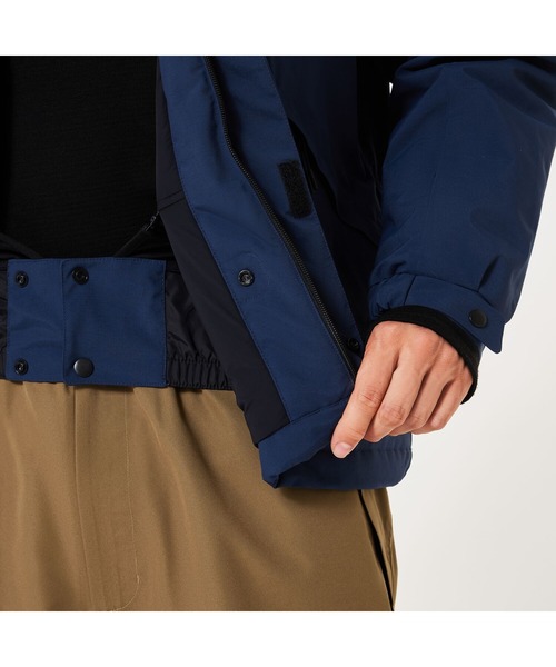 OAKLEY（オークリー）の「最新 25-26シーズン オークリーTC CHANNEL JACKET/ジャケット/SNOW・スノー/スキー＆スノーボードウェア/スノーウェア/MENS/メンズ/OAKLEY（その他アウター・メンズ・ネイビー/ライトブルー・S/M/L/XL）」の6枚目の写真