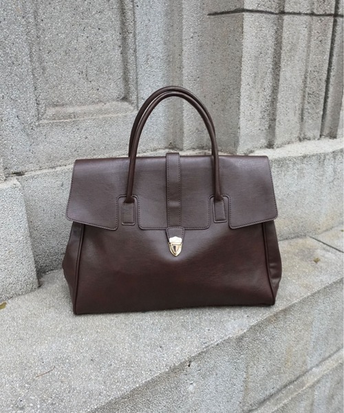 unnu(ユヌ)の「フラップPUラージボストン(ボストンバッグ・レディース・ブラック/ブラウン・F)」の19枚目の写真