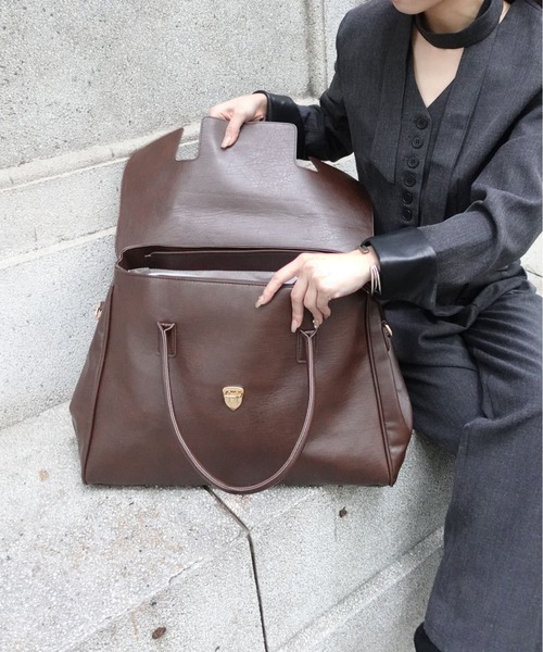 unnu(ユヌ)の「フラップPUラージボストン(ボストンバッグ・レディース・ブラック/ブラウン・F)」の22枚目の写真