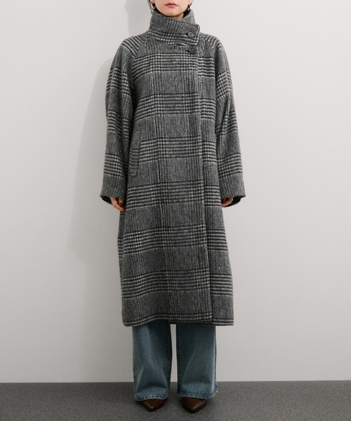 le cercle ADAM ET ROPE'(ルセルクルアダムエロペ)の「尾州スタンドカラーロングコート(その他アウター・レディース・グレー/ブラック/グレー系その他/ベージュ系その他2・FREE)」の19枚目の写真