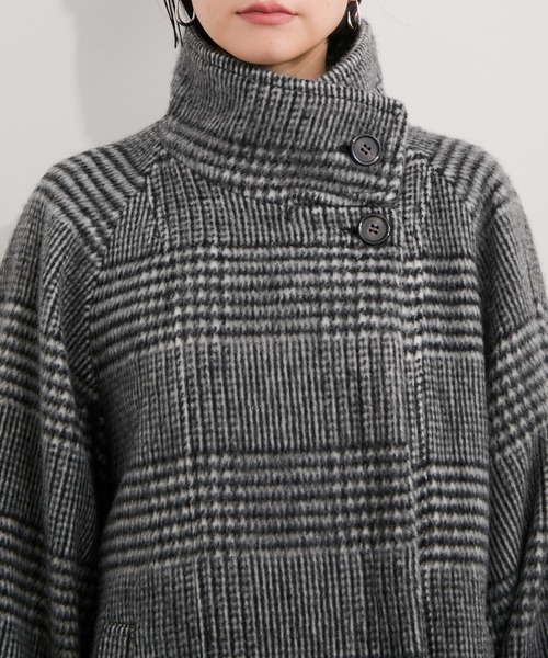 le cercle ADAM ET ROPE'(ルセルクルアダムエロペ)の「尾州スタンドカラーロングコート(その他アウター・レディース・グレー/ブラック/グレー系その他/ベージュ系その他2・FREE)」の22枚目の写真